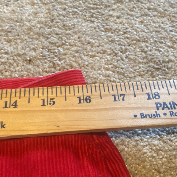 Vineyard Vines Red Corduroy Club Pants Size W33 L32 - Picture 2 of 12